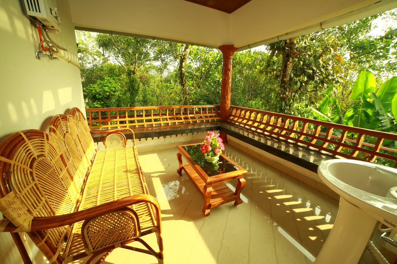 Spice Valley Home Stay & Tree House מונאר מראה חיצוני תמונה